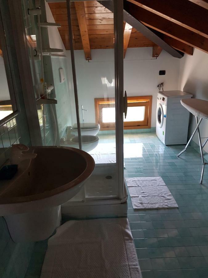 Appartamento Modenese 8 Песк'єра-дель-Гарда Екстер'єр фото